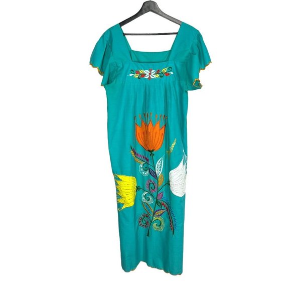 Dresses & Skirts - Teal Embroidered Short Sleeve Embroidered Honduras Mumu Medium